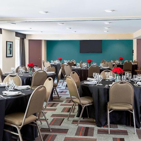 Four Points By Sheraton Buffalo Grove מראה חיצוני תמונה