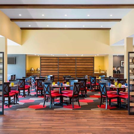 Four Points By Sheraton Buffalo Grove מראה חיצוני תמונה
