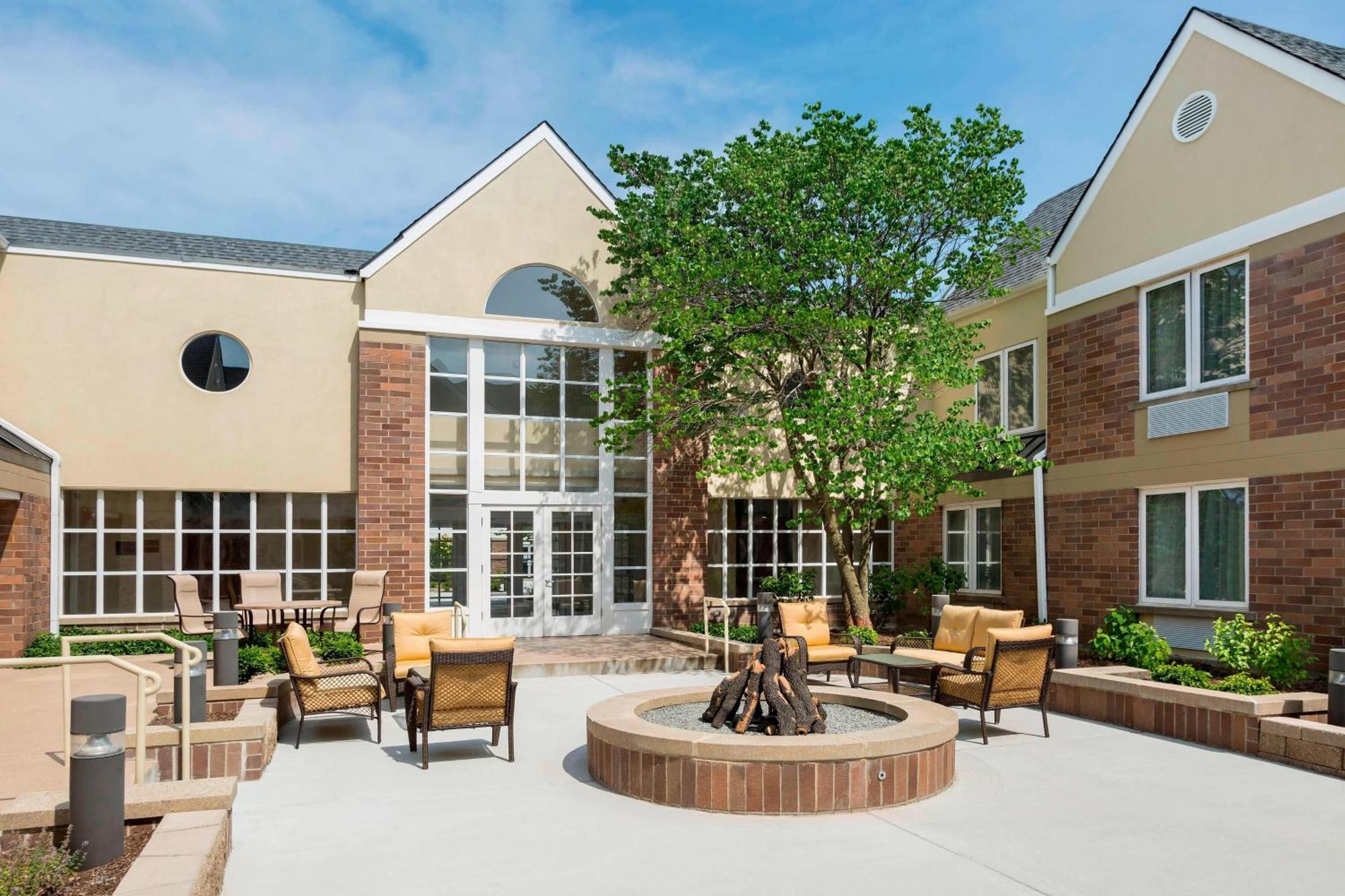 Four Points By Sheraton Buffalo Grove מראה חיצוני תמונה